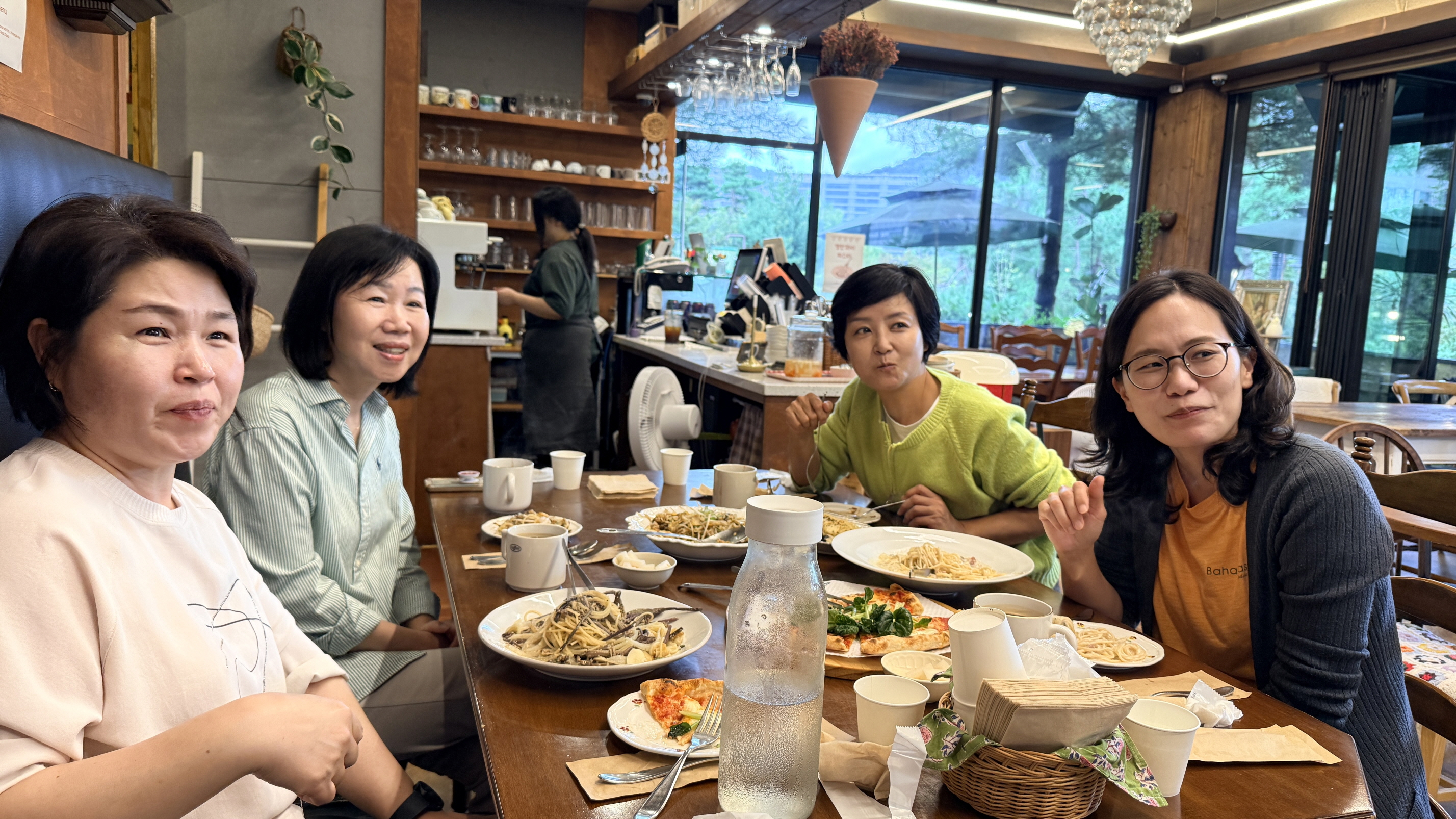 2025.10.11 여성아카데미 종강모임8.jpg