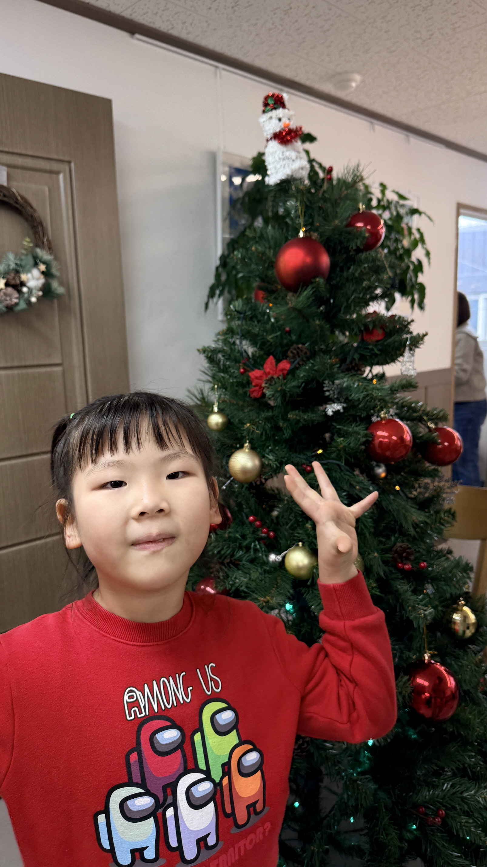 2025.11.30 크리스마스 장식하던 날-029.jpg