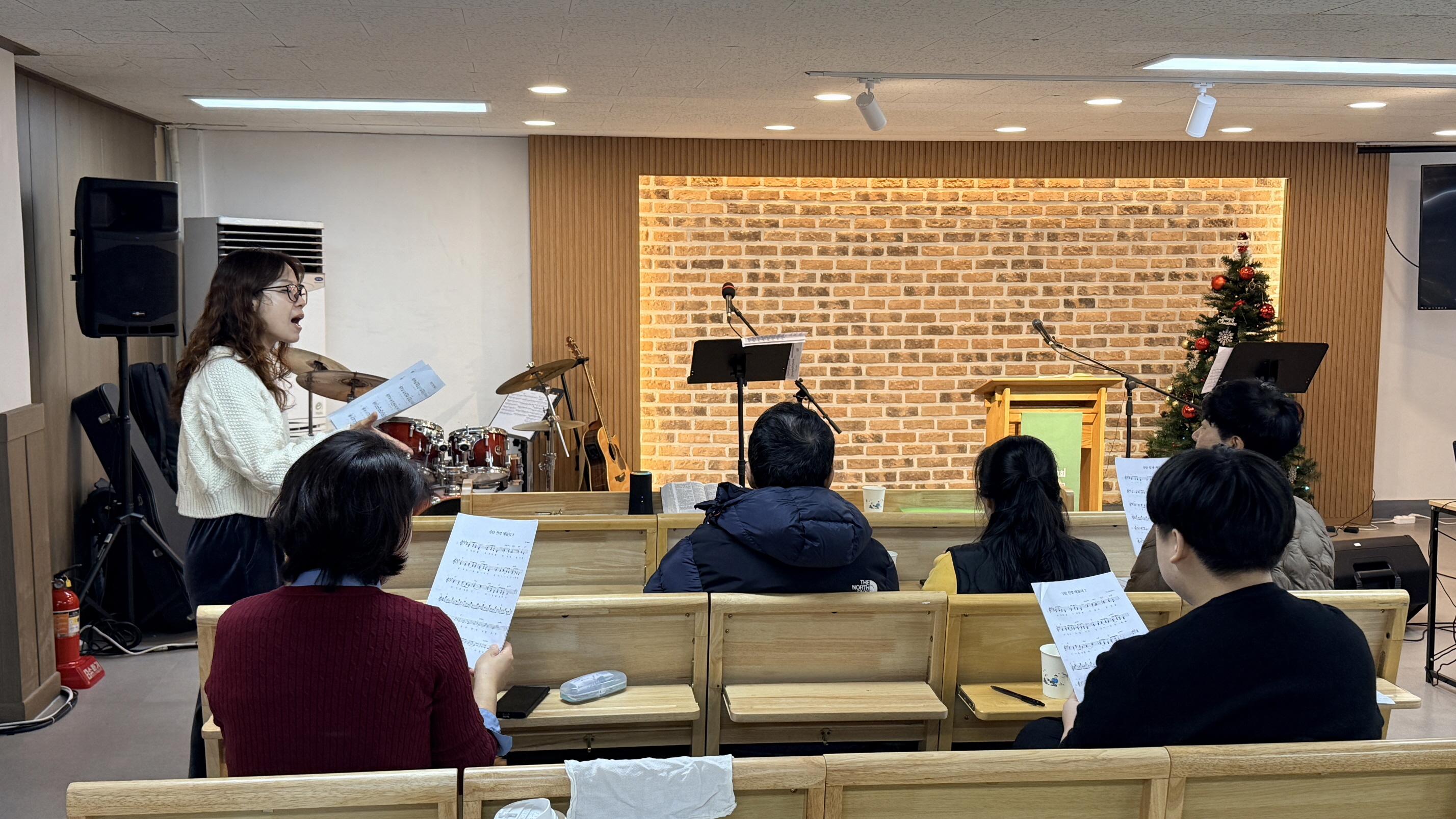 2025.12.07 주일 크리스마스연습20.jpg