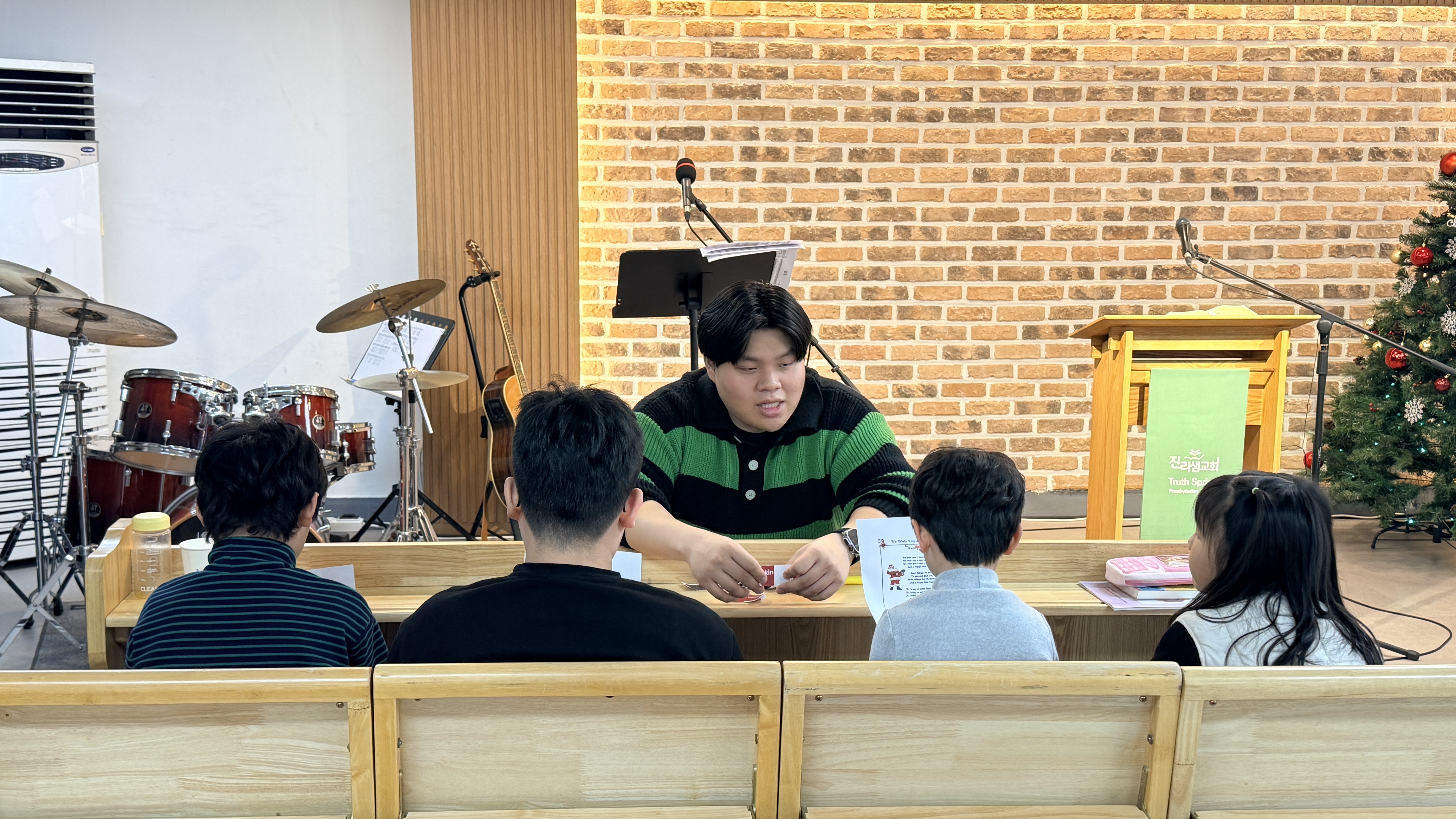 2025.12.14 주일-009.jpg