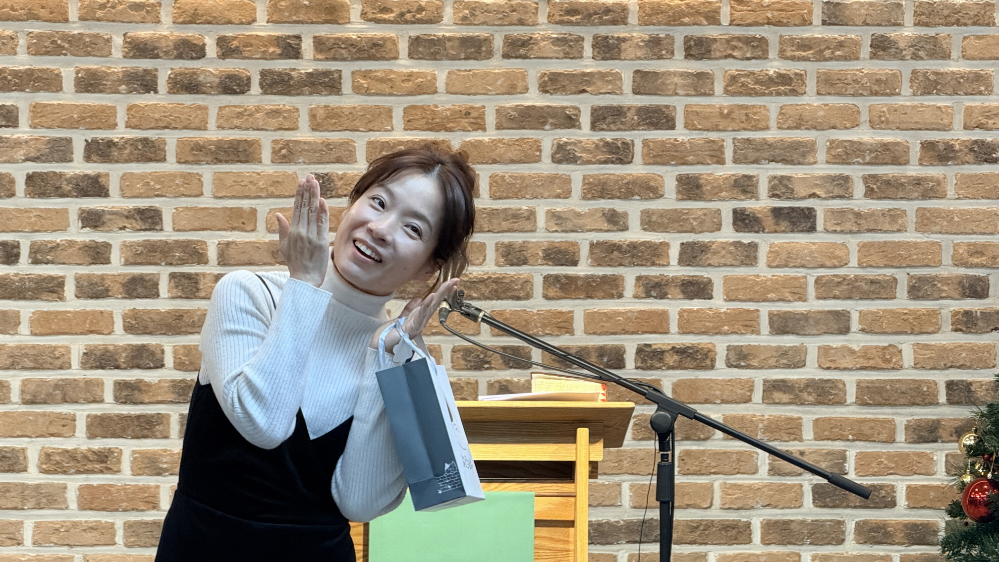 2025.12.21 주일235.jpg