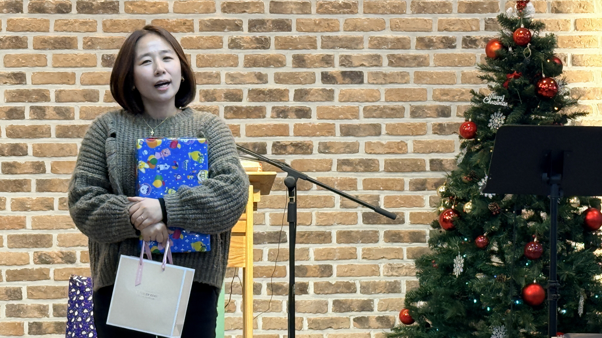 2025.12.21 주일286.jpg