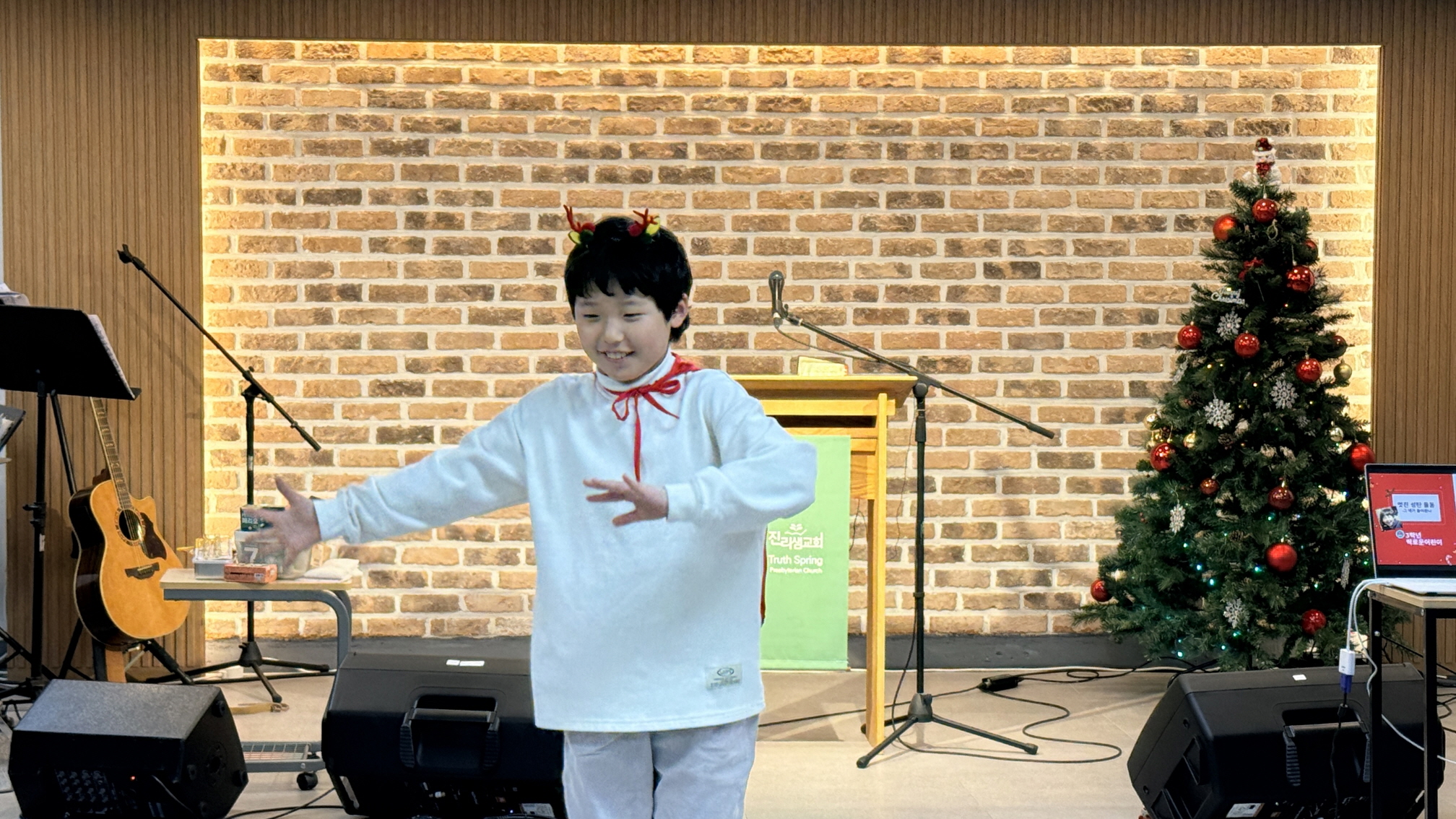 2025.12.24 성탄이브행사349.jpg